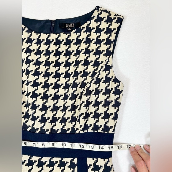 ALEX MARIE Sleeveless Navy Beige Houndstooth Midi Dress Size 4 Career Fall‎ - Picture 12 of 13